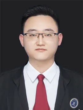 陈昆.jpg